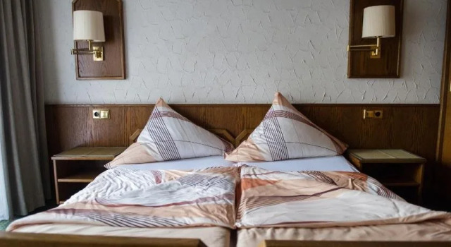 Weigands Hotel Peter, Забронировать Отель Reinhardshagen земля Гессен