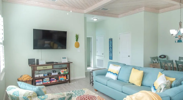 Beach Life 4 Bedrooms 4.5 Bathrooms Townhouse