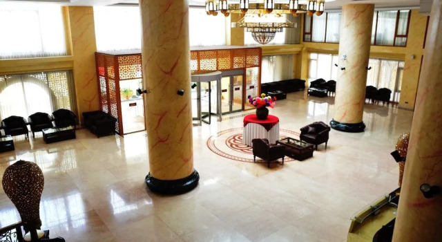 The Royal Paradise, Varaa Hotelli Gulshan Dhaka