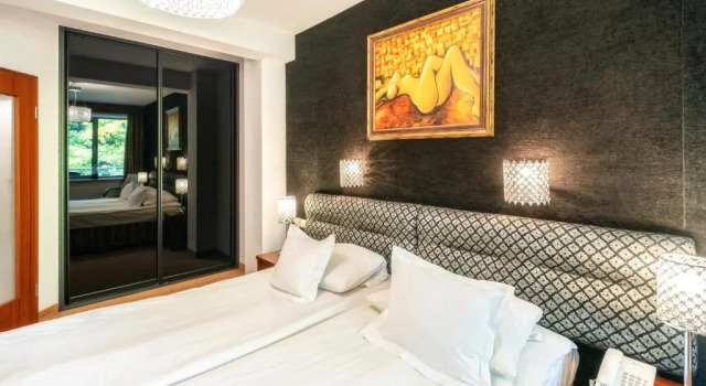 Апартаменты Luxury Hotel Murowanica