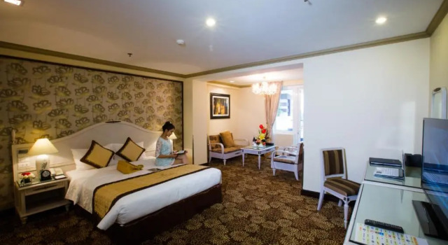 Люкс с балконом Chalcedony Grand Hotel
