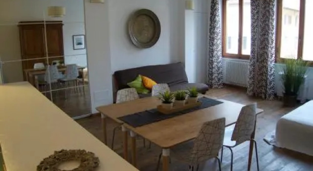 Albizi Apartments, Забронировать Апартаменты/квартира Флоренция Тоскана, рядом с Дом Буонаротти