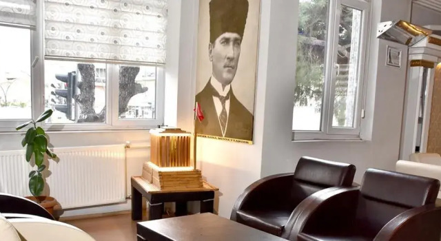 Hotel Tütün, Rezerwuj Hotel Hotele 3-gwiazdkowe w Akhisar, 3*