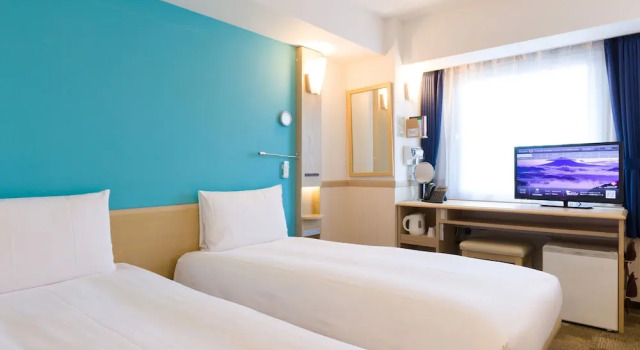 Двухместный номер Economy Toyoko Inn Mikawa anjo eki Shinkansen Minami guchi No 2