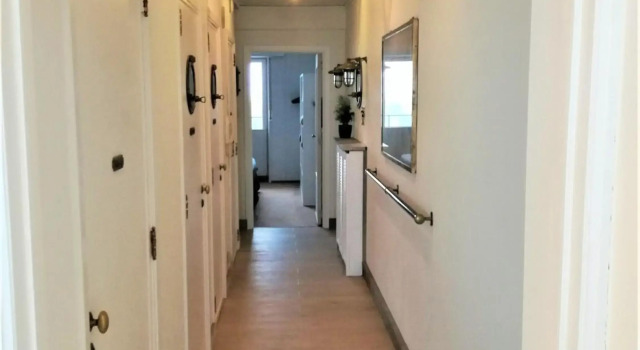 L Ô, Rezerwuj Hotel Hotele w Bruksela z parkingiem, Parking