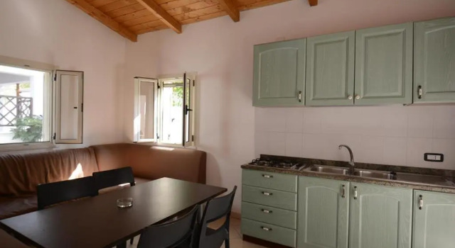 Коттедж с 2 комнатами Villaggio Le Palme