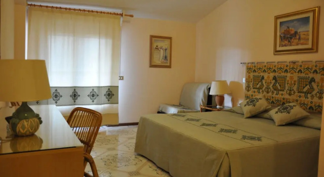 Двухместный номер Standard с балконом Hotel LOasi