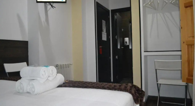 Двухместный номер Standard Hostal El Brezo
