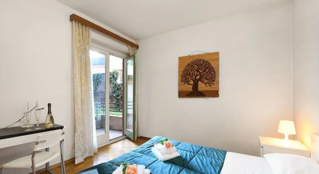 Семейные апартаменты с балконом Santiago Home