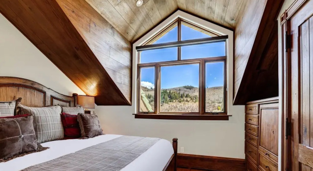 Номер Standard Stunning Views - Renovated Condo In Pines Lodge 2 Bedroom Condo