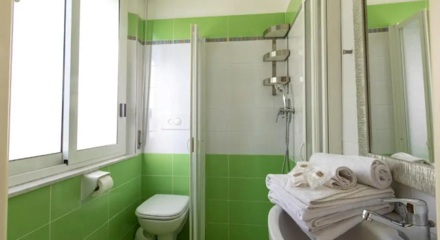 Четырёхместный номер Comfort Hotel Holland