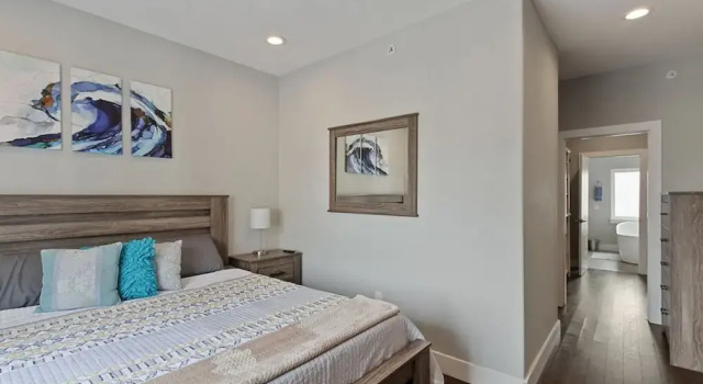 Luxury Roofdeck Retreat 4-bdrm Near Penn Chop