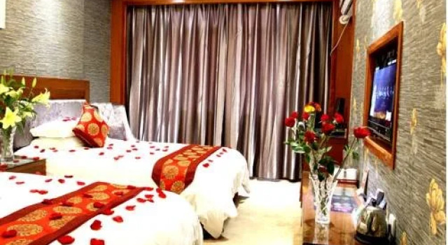 Yiwu Guoheng Hotel