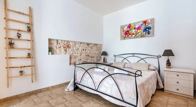 Helios Room