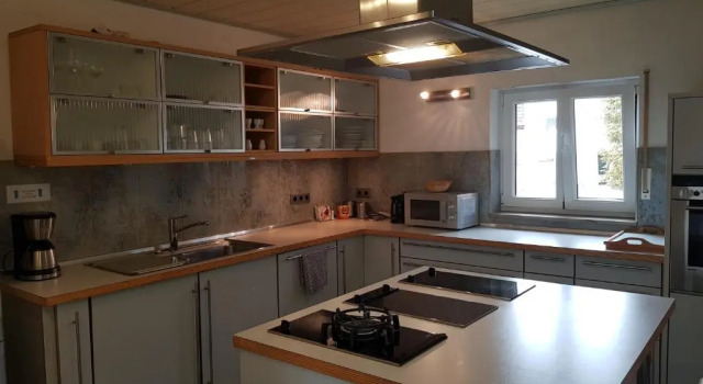 Апартаменты с балконом Nibelungen - Ferienwohnungen - Worms - Apartments