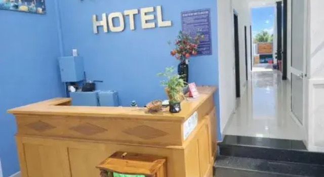 Hạ Vy Hotel Quận 9, Забронировать Отель Отели Района 1 с парковкой, Парковка