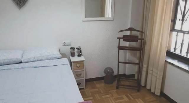 Apartment with One Bedroom in Salamanca, with Balcony And Wifi