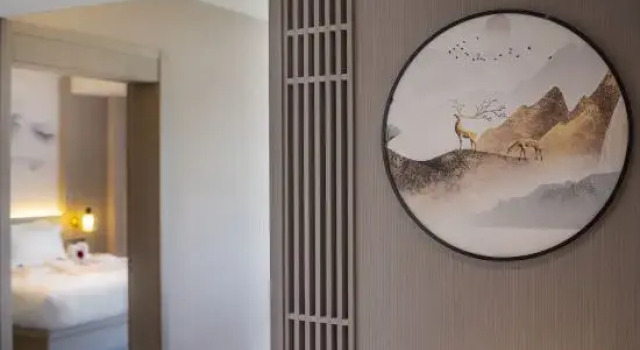 Люкс Executive Zhonglian Lizhi Hotel (Wenzhou Longwan JinhaiLake Branch)