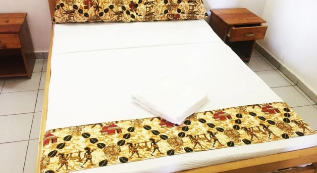 Imans Hotel Dabou, Prenota Hotel Dabou Abidjan