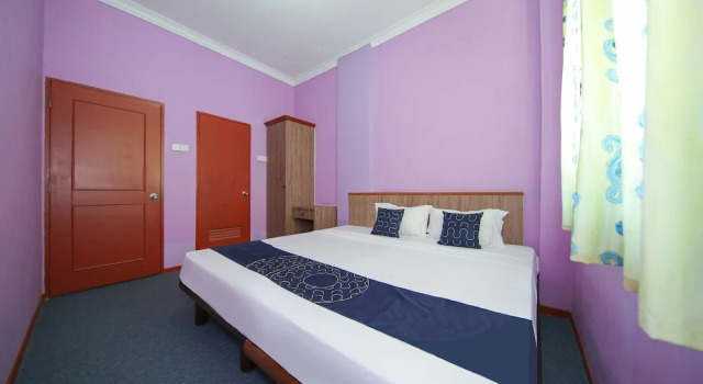 OYO Capital O 89876 Safari Hotel, Rezerwuj Hotel Hotele i noclegi w Pangkor Laut, Hotel