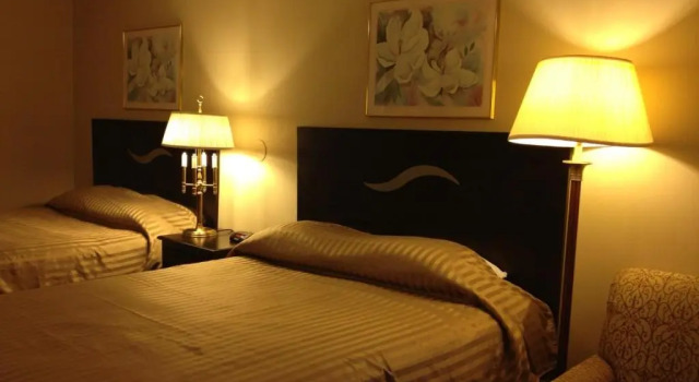 Четырёхместный номер Standard Days Inn by Wyndham Slidell