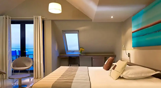 Номер Superior Hostellerie de la Pointe Saint-Mathieu - SPA & Restaurant