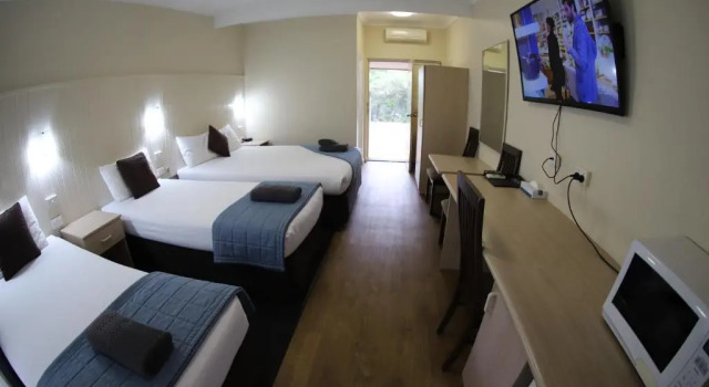 Семейный номер Standard c 1 комнатой Sleepy Hill Motor Inn