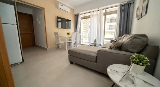 Апартаменты Luxury 2 Br Naco Pool Gym Greatview