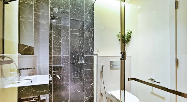 Апартаменты LUX The Elegant Palm Beach Suite