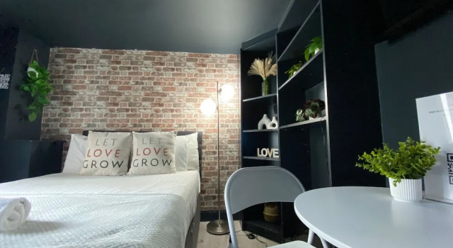 Modern Studios Close To Hyde Park, Забронировать Отель Вестминстер Лондон, рядом с The Reel Poster Gallery