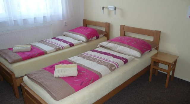 Pension Crhan, Prenota Hotel Mikulov Palava