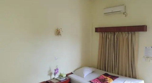 Leap Viraksar Hotel, Book Hotel Kampong Cham Cambodia