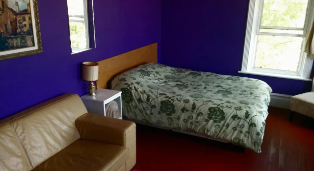 The Arlington, Book Hostel / Vandrerhjem Hoteller i Hastings Highlands med parkering, Parkering