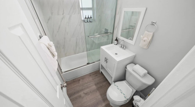 Двухместный номер Standard c 1 комнатой The Jasmine Apartments by Lowkl