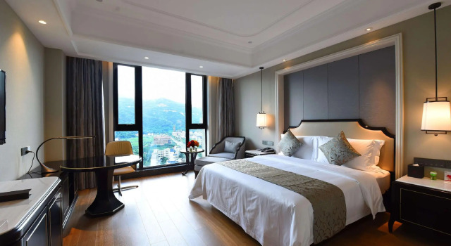 Номер Business Ramada Plaza by Wyndham Wenzhou