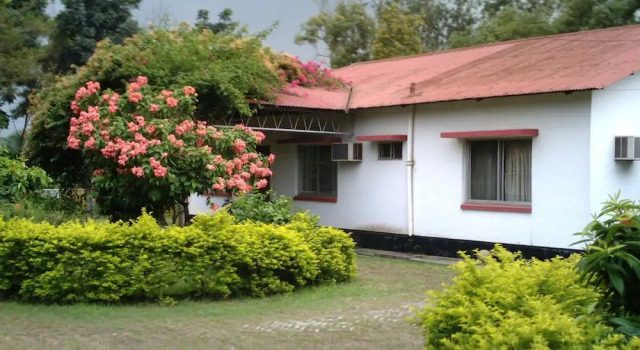 Elenga Resort Ltd, Book Ferieresort Hoteller i Dhaka med pool, Swimmingpool