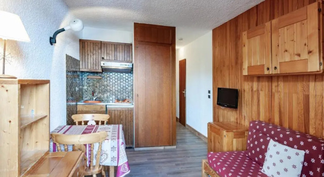 Appartement Méribel, 1 pièce, 2 personnes - FR-1-355-21