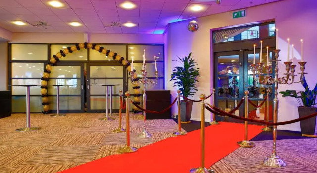 Trinity Hotel og Konference, Book Hotel  