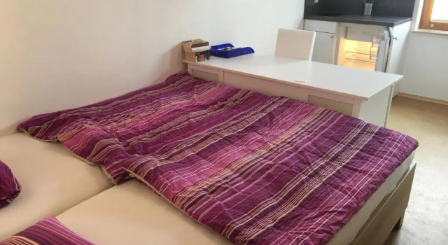 Romantische Ferienwohnung mit fantastischem Ausblick, Pool und Gartensauna, Prenota Hotel Hotel a Garz con parcheggio, Parcheggio