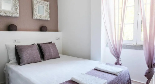 4U Lisbon Airport Suites