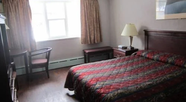 Pari's Motel, Varaa Motelli Ottawa 