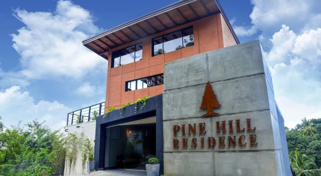 Pine Hill Residence