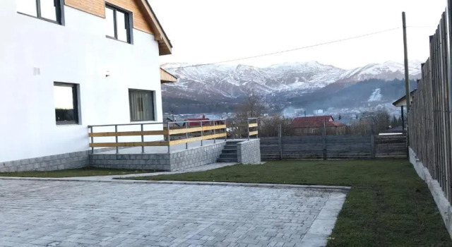 Апартаменты Double House Bakuriani