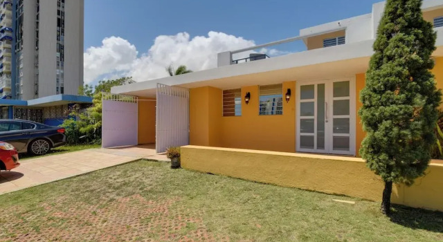 Private Heated Pool: Walk to Isla Verde Beach
