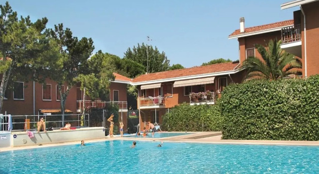 Apartments Villaggio Giardino, Book Lejlighed Hoteller i Friuli Venezia Giulia med parkering, Parkering