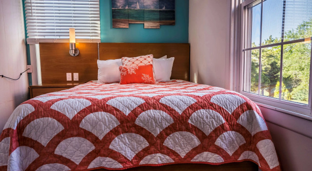 Surfside Inn Chatham, Забронировать Отель «постель и завтрак» Отели Полуострова Кейп-Код с завтраком, Завтраки