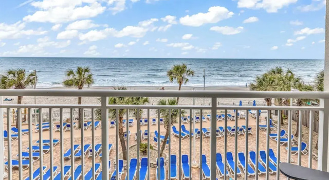 Номер Premium Condos at Sandy Beach by Beach Trips