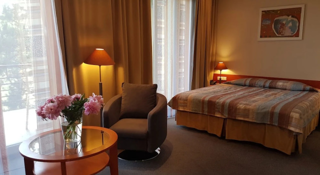 Трёхместный номер Standard с балконом Perkuno Namai Park Hotel