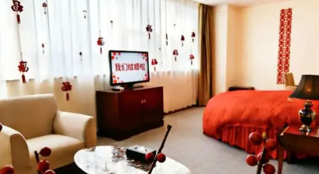 Люкс Joy International Hotel