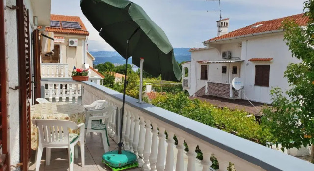 Apartments Bijelic, Prenota Appartamento Hotel a Isole Quarnerine con parcheggio, Parcheggio